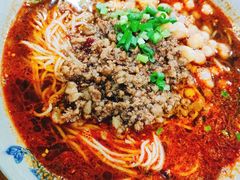 -丁丁猫重庆小面(徐州路店)