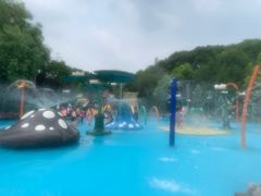 -热带风暴水上乐园