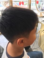 -一東造型烫发染发