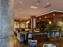 -八府香鸭·啫啫煲(华山路店)