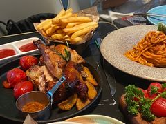 -DEEP·深美式餐吧(五棵松华熙LIVE店)