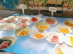 -腾阁自助餐厅(朝林广场店)
