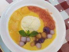 -正東記茶餐厅·醉鸡煲(瑞虹天地太阳宫店)