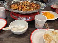 -胖哥俩肉蟹煲(湖滨银泰in77店)