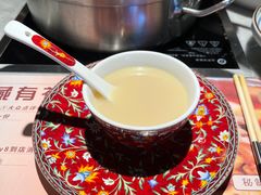 -尚尚仙·酸汤猪手·猪肚鸡火锅(华联万柳购物中心店)