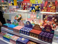 -泡泡玛特POPMART(崇文门国瑞城店)