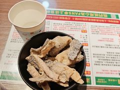 -肥汁米蘭香港米线(宁波路总店)