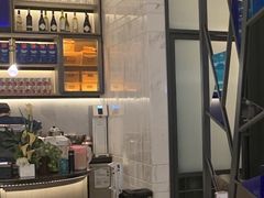 -港丽餐厅(高德置地店)