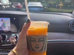 -星巴克(杭州西湖银泰1F店)