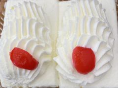 -红宝石·鲜奶小方·海派西点房(南丹店)