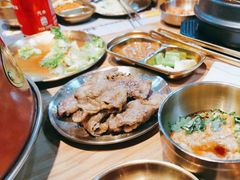 -闻老头·菊花炭烤肉(D11店)