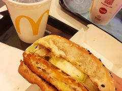 -麦当劳(凯德广场店)