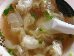 -依云煎包店