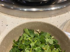 -肖肖酸萝卜鱼火锅(总店)