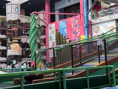 -蒙特利亲子乐园