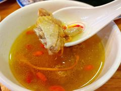 汽锅鸡-双桥园·云南过桥米线(古城南门店)