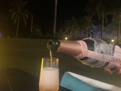 -宴悦海鲜餐厅·游水海鲜·牛排(亚龙湾瑞吉店)