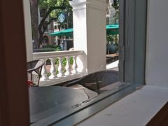 景观位-星巴克臻选(广州沙面店)