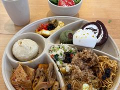 -素满香·全民食养自助(长宁龙之梦店)