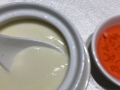 牛初乳-光明招待所(邦凯科技园店)