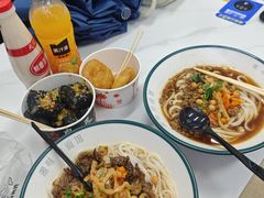 -湘味粉面馆(麓山南路店)