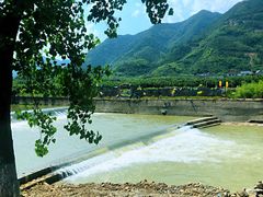 -雅鲁激流探险漂流