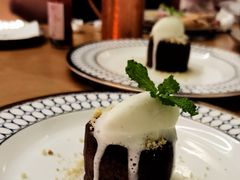 熔岩巧克力蛋糕配冰淇淋-EN SPACE恩空间