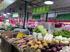 -大星发农发地农副产品批发市场-停车场