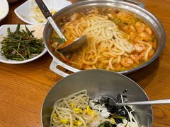 虾仁辣炒章鱼锅-蚂蚁家辣炒章鱼(海云台店)
