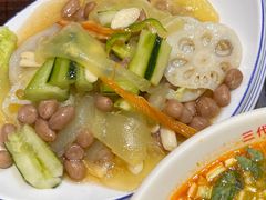 -青年路烩面馆(绿地世纪城店)