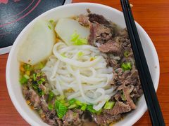 -阿波潮汕牛肉火锅·汤粉面(拱北店)