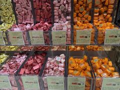 -VENCHI 闻绮(北京国贸商城店)