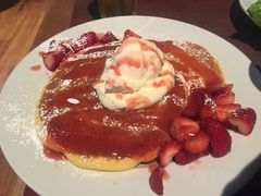 -Pancakes on the rocks(Darling Harbour)