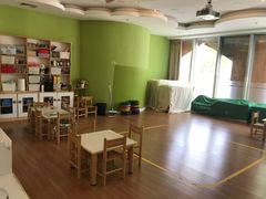 -乐融婴幼儿成长中心(四季青校区)