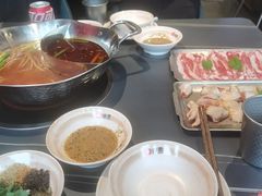 -由衷贵州酸汤牛肉火锅(新桥店)