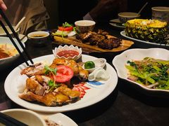 -大头虾越式风味餐厅(光明广场店)