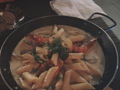 -SISTERS BAR RESTAURANT川意酒馆(嘉善老市H楼店)