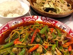 -关里关外·鱼头泡饼(唐冶绿地汇店)