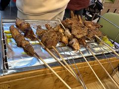 -烤满分·东北烧烤(首经贸店)