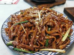 干炒牛河-天宝食坊·啫啫煲大排档(西华路店)