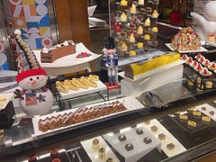 -怡咖啡海鲜自助餐厅(浦东香格里拉店)