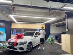 -奔驰上海利星(七宝店)