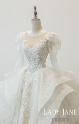 -Lady  Jane高端婚纱礼服馆