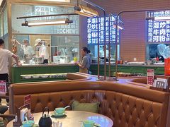 -潮界(LU·ONE凯德晶萃广场店)