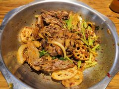主打的干锅鸭头-安诚居干锅鸭头(八角店)