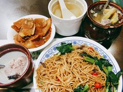南昌牛肉炒粉-龙老五汤店(站前西路店)