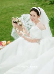 -红番婚纱礼服