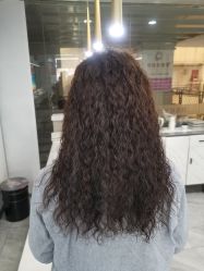 -镁连社·美联社