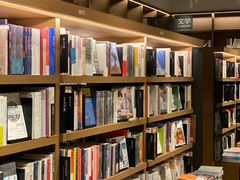 -茑屋书店(天目里店)