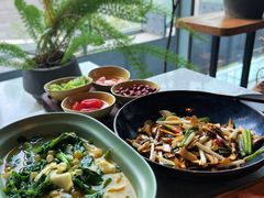 -半山腰·云南菜(侨福芳草地店)